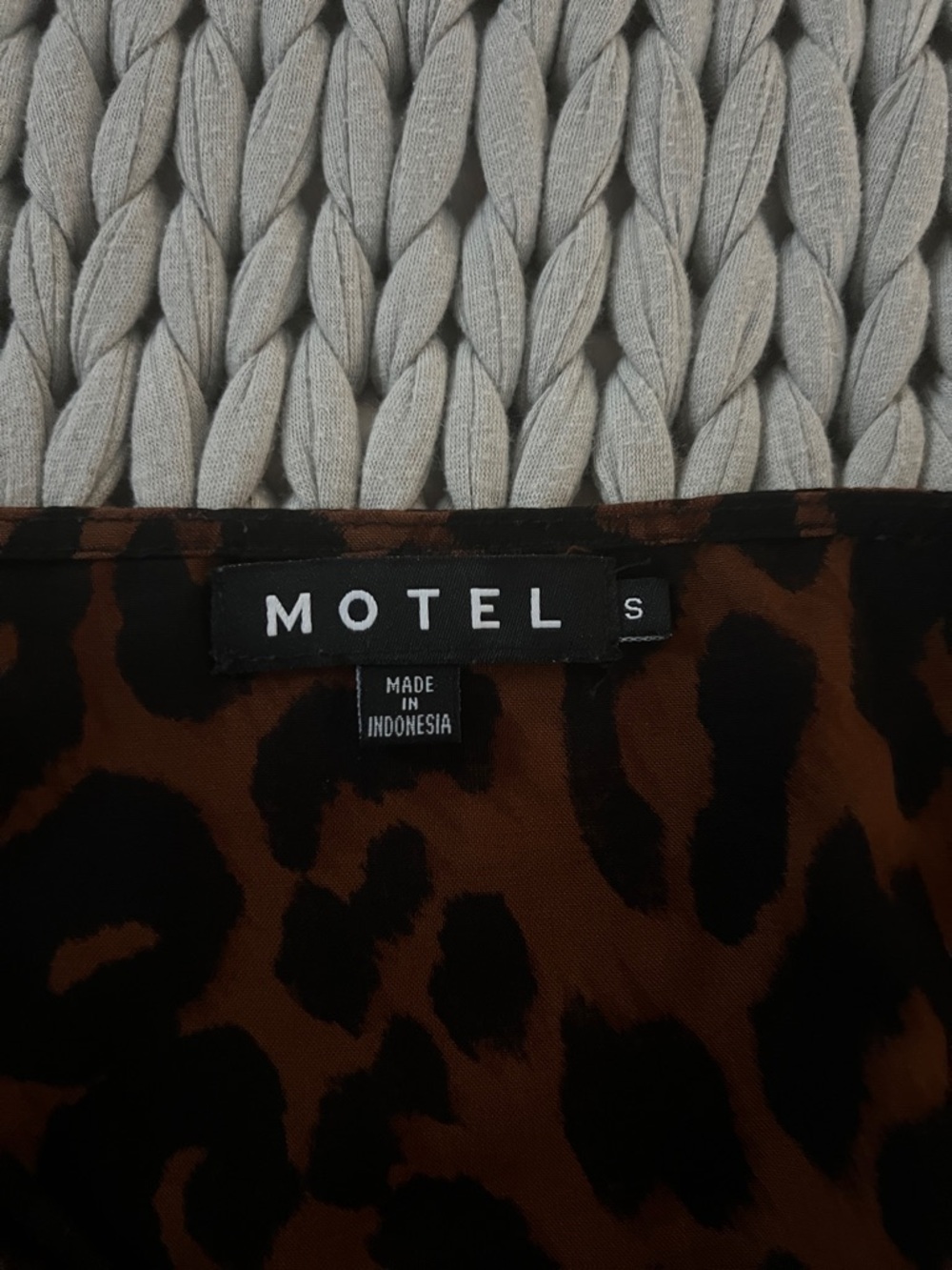 Motel Rocks Datista Dress - Brown Leopard - Picture 4 of 4
